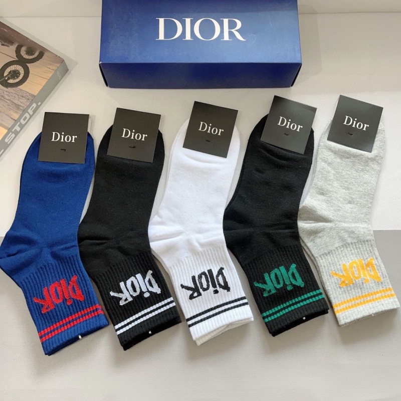 DIOR